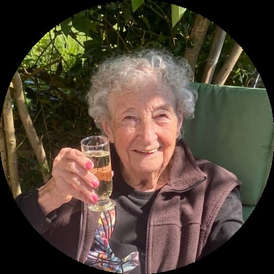 Yvonne Olbrechts